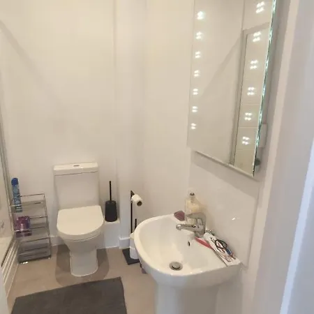 Stunning One Bedroom Holiday Flat In Уэймут Экстерьер фото