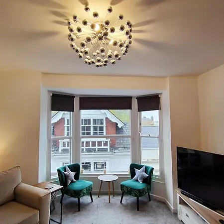 Stunning One Bedroom Holiday Flat In Уэймут Экстерьер фото