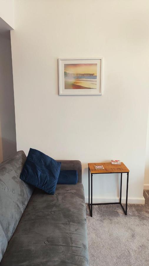 Stunning One Bedroom Flat In * Уэймут